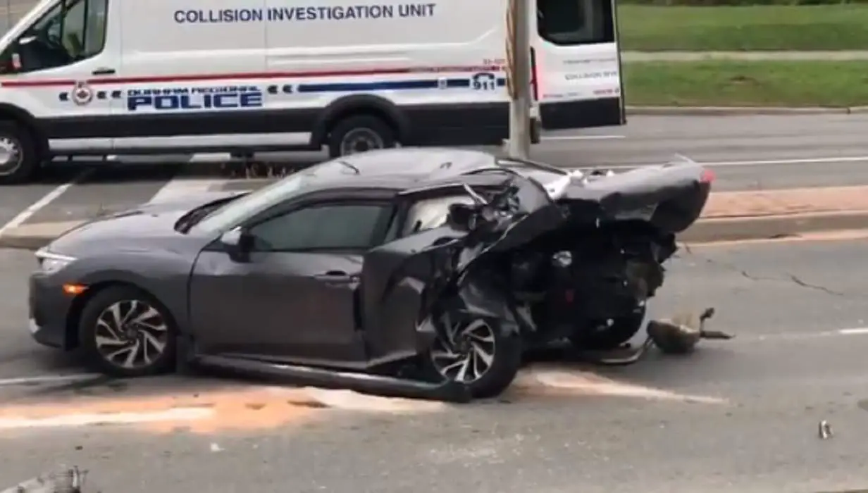 Two 10th gen Civic's involved in Oshawa rear end collision with each ...