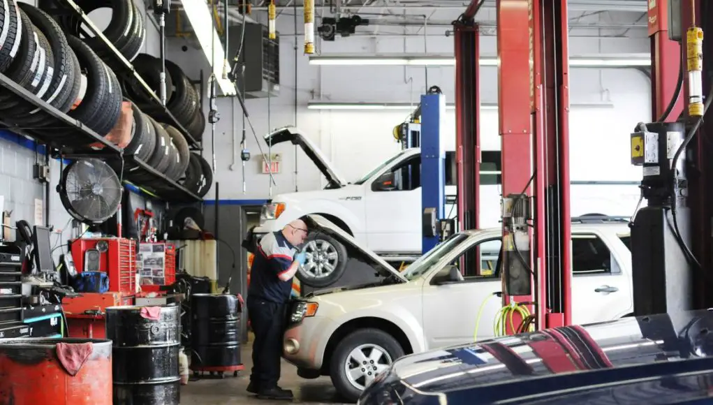 2020.3.21 Ford dealership-C