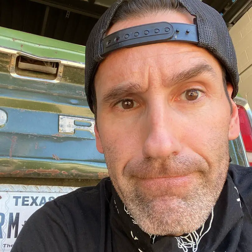 Aaron Kaufman shaves off beard after 10 years, shows off fresh-faced ...