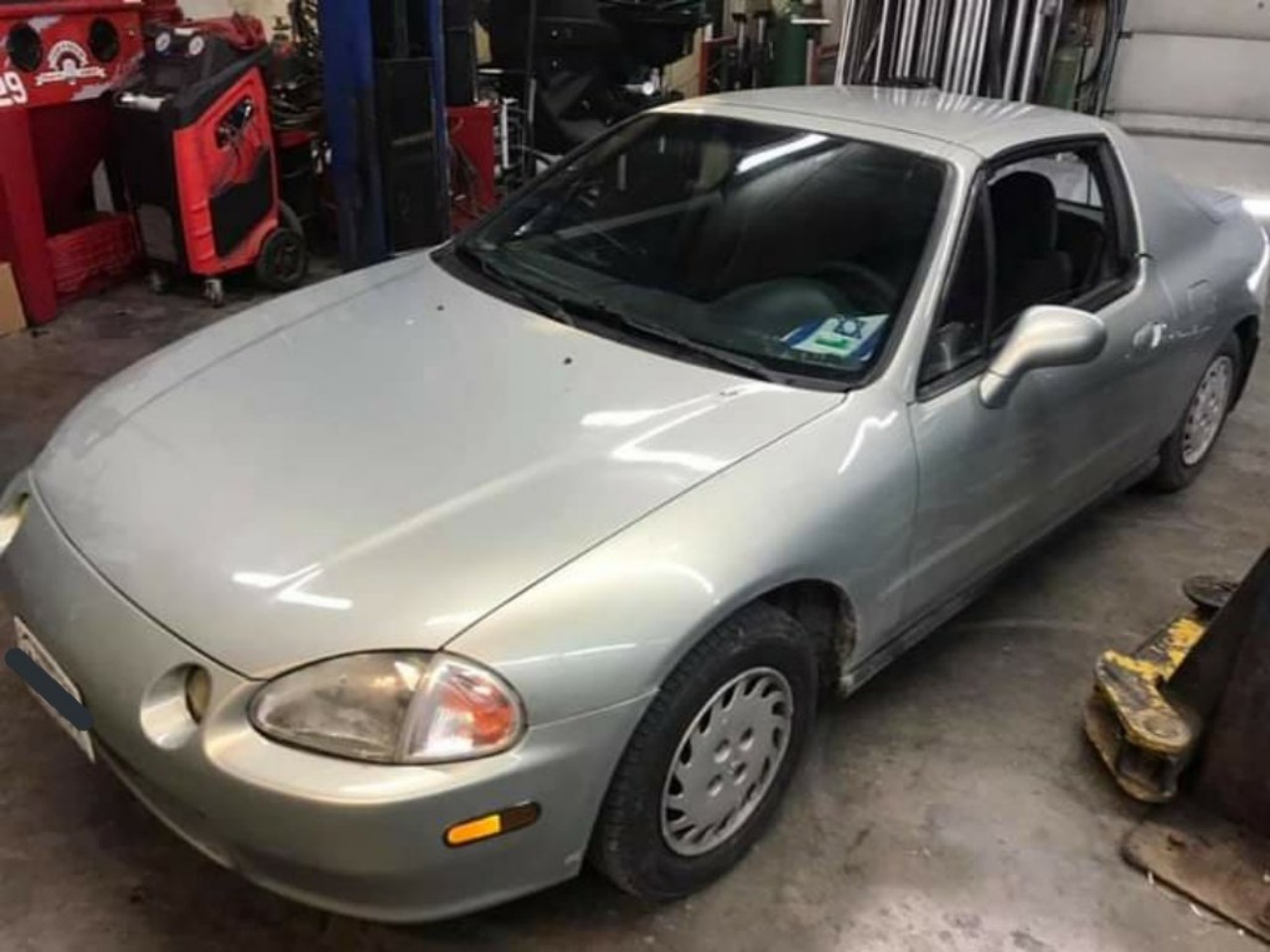 This 1994 Honda Del Sol Has Over 1 000 Miles On Its Original Engine Transmission Alt Car News