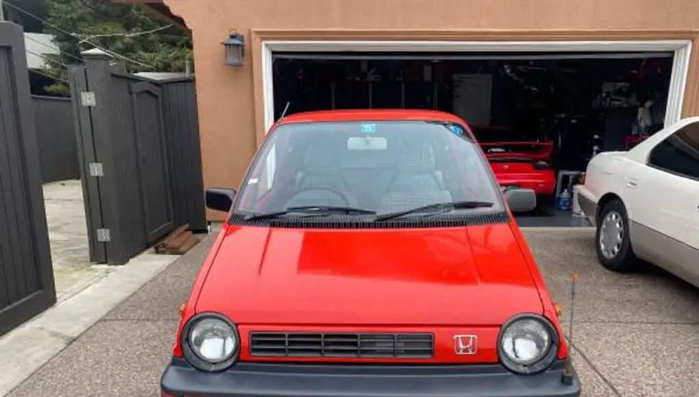 The front of a 1986 Honda City