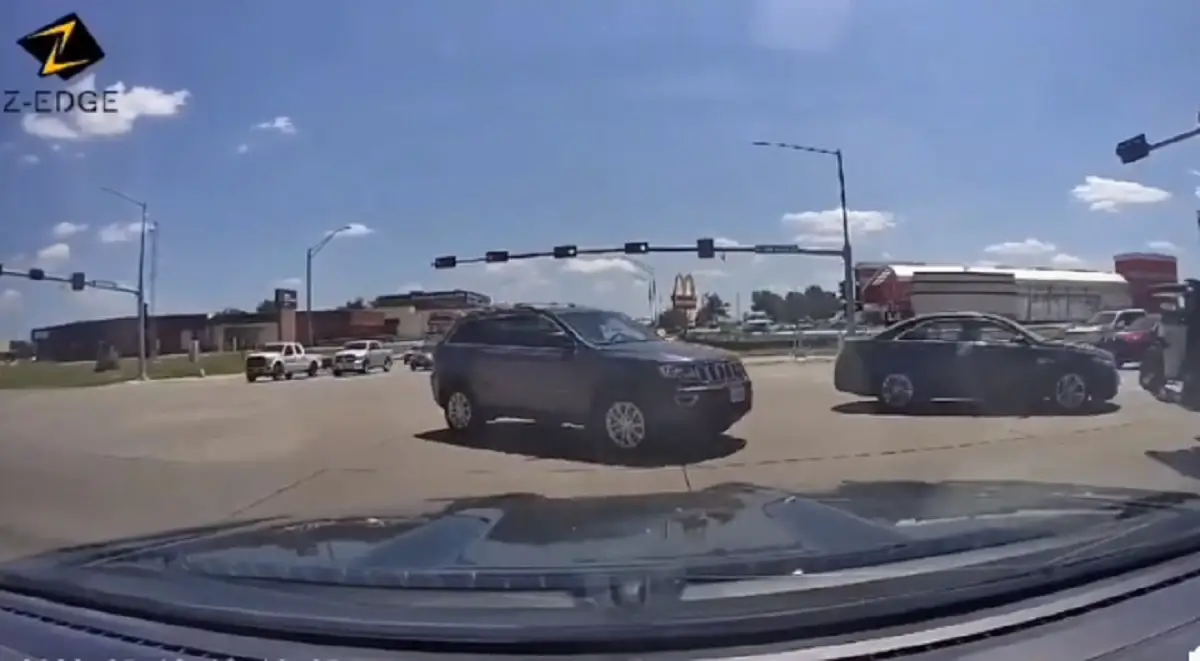 Nextdoor user shares vid of just how bad Omaha suburb drivers are ...