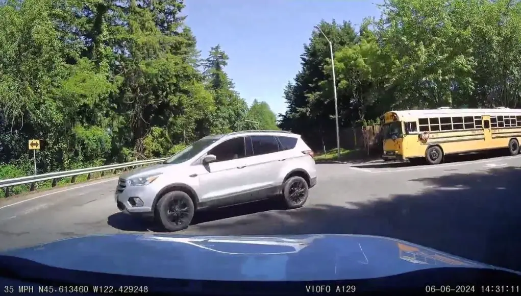 Driver in Ford Escape in Camas, WA pulls out, doesn't yield the right of way properly.