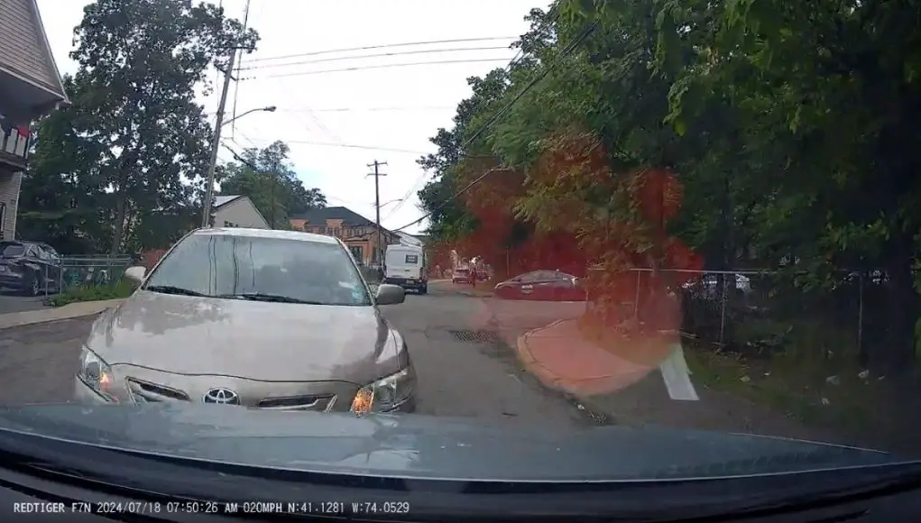 Driver in Monsey rushing to work causes head-on collision with innocent driver.