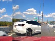 A Tesla Model Y driver takes off-ramp at last second causing an accident on I-95 in Oxen Hill, Maryland.