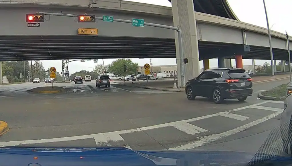 five red light runners at this intersection