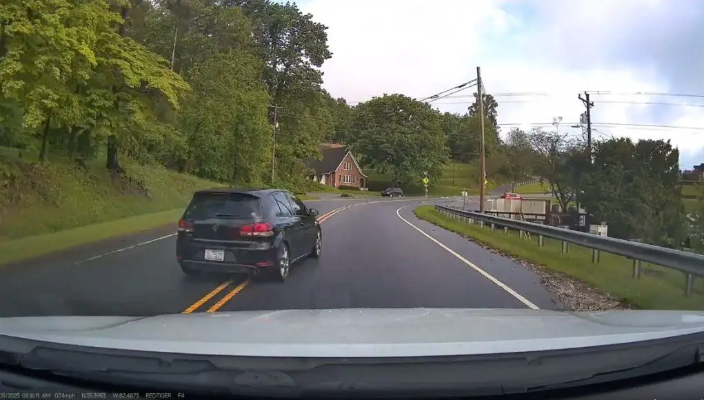 Hot hatch driver in Hendersonville can't be bothtered with school zone near Fletcher Academy. Blitzes through above the speed limit anyway