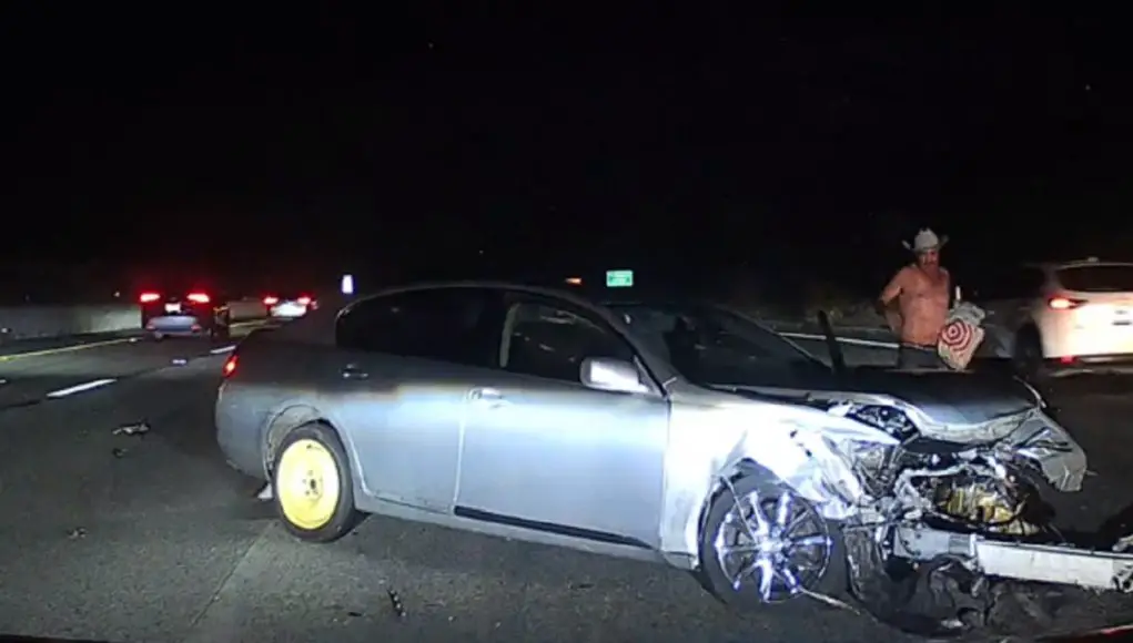 Drunk driver on the 4 spins out, wrecks his own car.