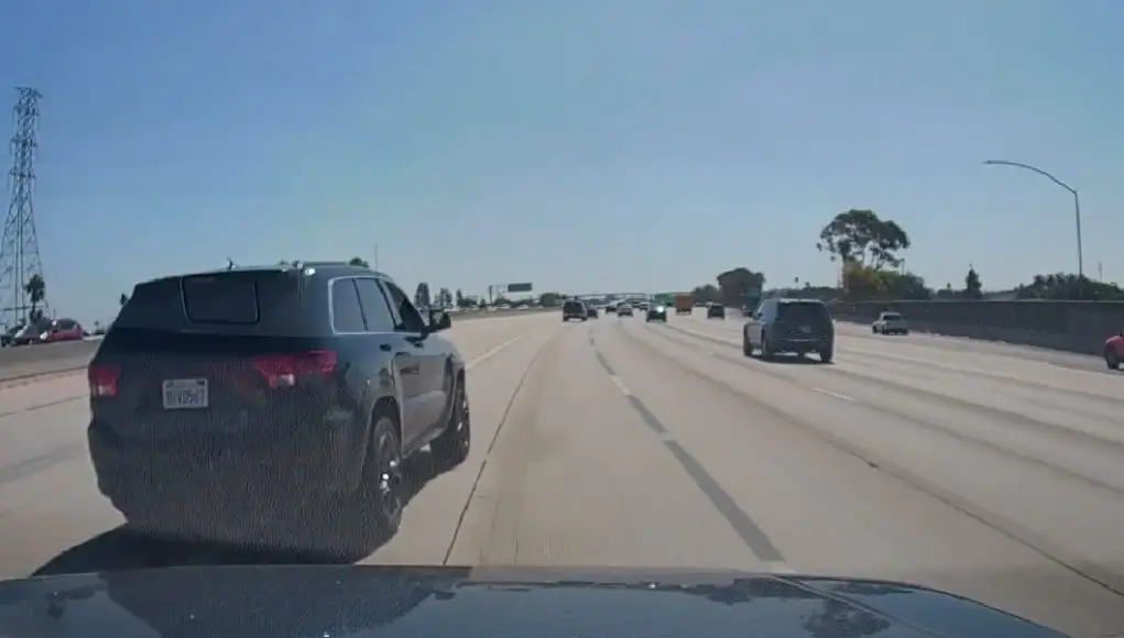 Absolute menace on the 110 caught on camera swimming through traffic at speeds approaching 100+ MPH.