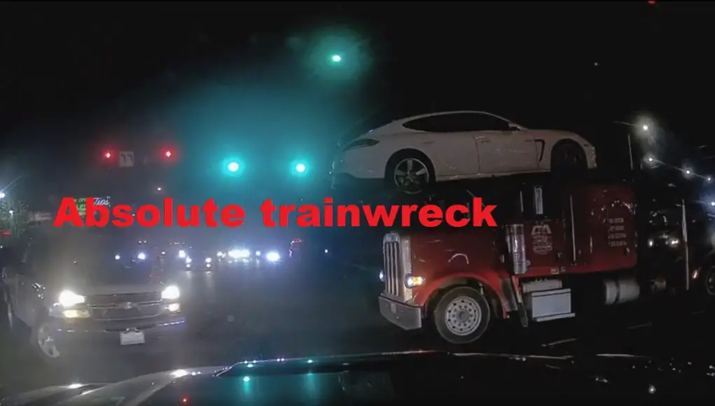 cluster at 176th and Meridian edit Car hauler at 176th and Meridian botches left turn. Add in red light runners and this turned into one potentially dangerous situation.