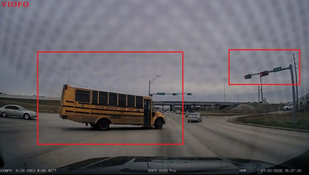 Pearland Red light runners Beltway 8 and FM 521 Red light runners take their time at Beltway 8 and FM 521. One of them might've been this Houston Independent School Bus