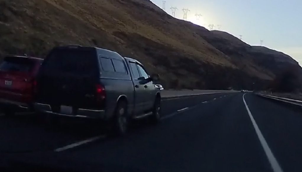 Wasco, OR: Columbia River Highway Road Rage Goes Off the Rails as Speeders Force a Side-by-Side Pass in Same Lane Road Ragers in Wasco on US-30 play dangerous side-by-side game, almost causing massive collision.