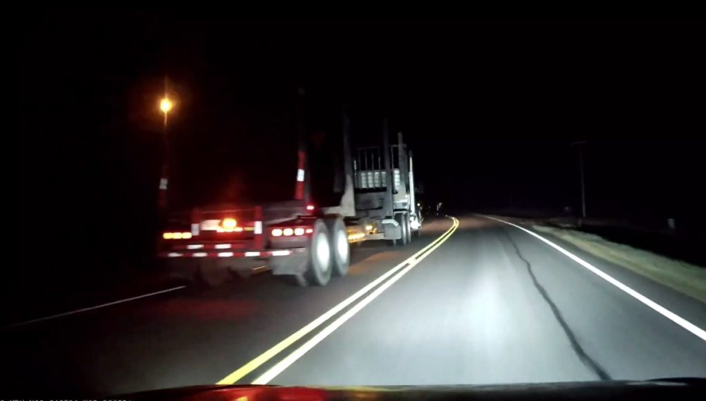 Reckless logging truck driver on the 78 passes on a blind curve in no passing zone and barely avoids head-on crash.