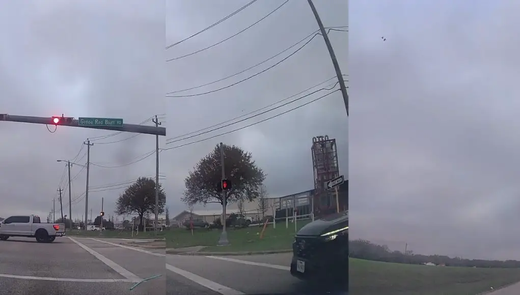 Pasadena, Texas: Distracted Driver Blows Red at Genoa Red Bluff & Red Bluff, Slams Hard Into Dashcam Owner’s Car Red light runner at Genoa Red Bluff and Red Bluff Rd smashes into side of dashcam owner hard. Admits fault.