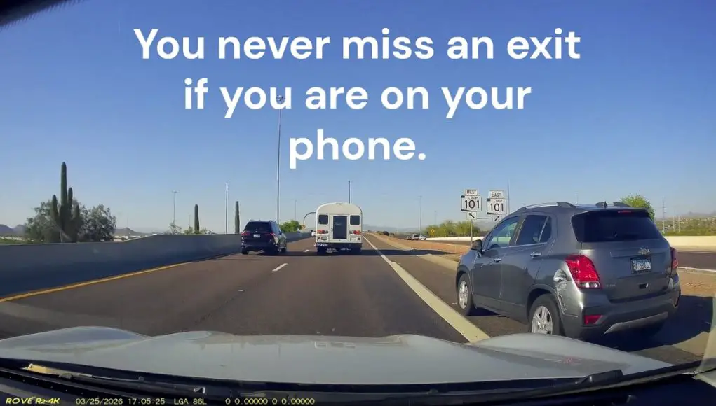 Phoenix, AZ: Reckless Driver Headed The Wrong Way On 51/Loop 101 Interchange Drifts Across Gore Zone, Nearly Hits Dashcam Car Reckless driver on SR-51/ Loop 101 interchange drifts across gore zone to make their exit. Nearly gets into accident with dashcam owner.