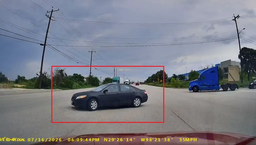 San Antonio, TX: Certified Goofball Bum Rushes Across Foster & Lancer, No Yielding Required – Almost Gets T-Boned Hard Near collision at Foster & Lancer as goofball bum rushes it across intersection without yielding.