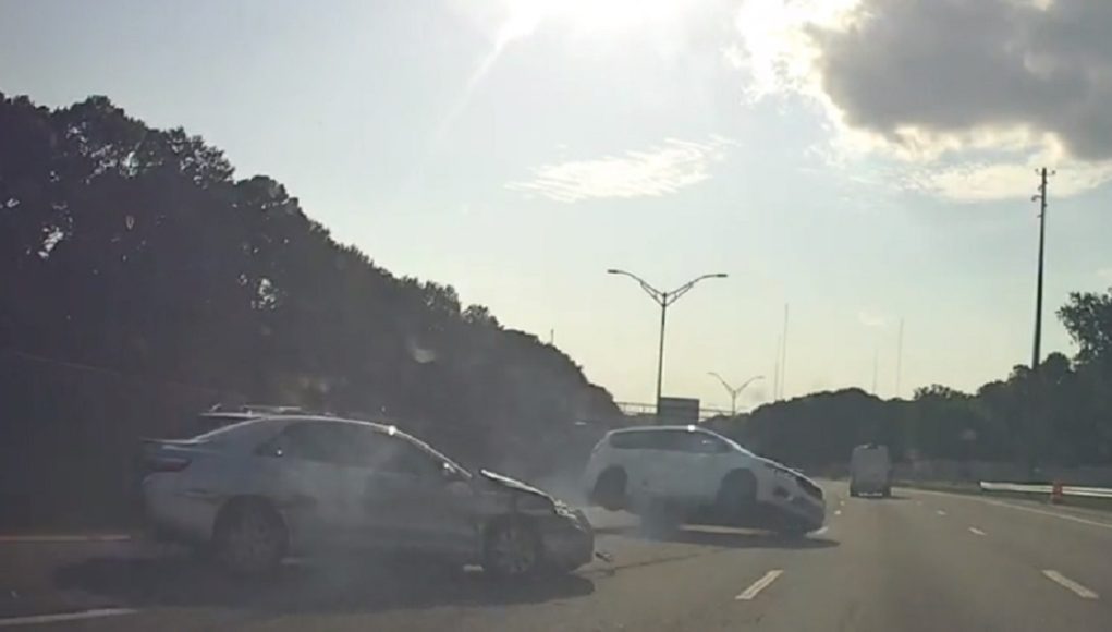 I-20 crash Atlanta Massive crash on I-20 caused by driver in a neglected Toyota ropes in innocent family, sending their van spinning a full 360.