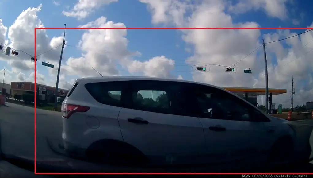 Clay Rd. and County Spring Rd An idiot driver on Clay failed to stop for a red light at Country Spring Rd, nearly t-bones dashcam owner hard.