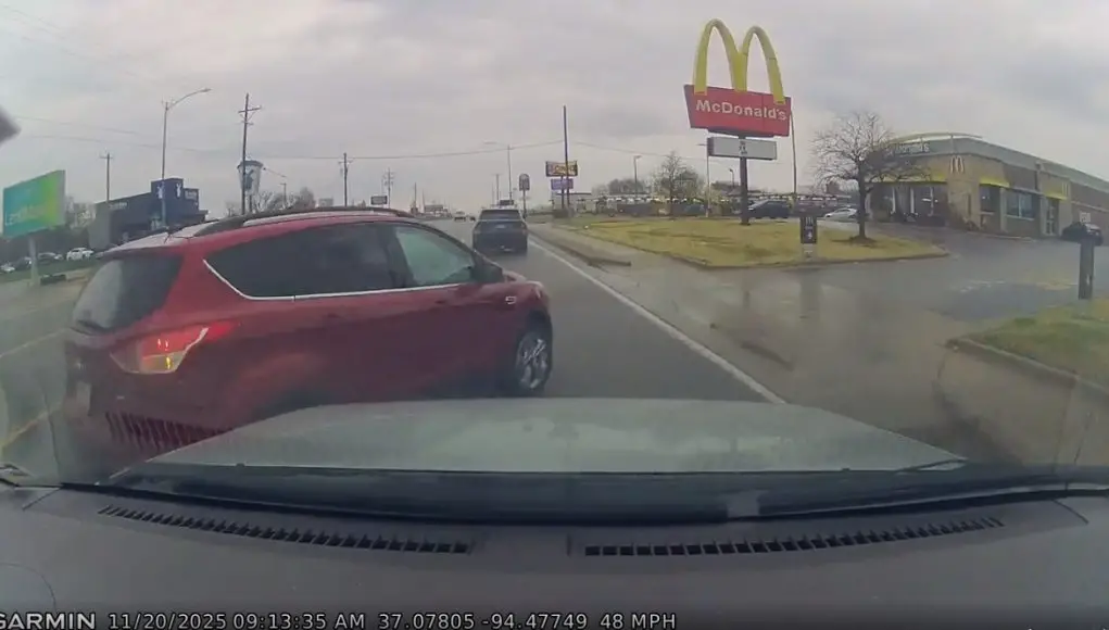 Joplin MO McDonald's Crash Goofball on Rangeline Rd decides to make a right turn from the center turn lane, gets t-boned by fast approaching dashcam owner instead.